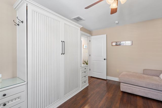 1915 Pasadena DR, Austin, TX 78757