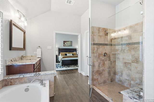 17946 Bierstadt, Helotes, TX 78023