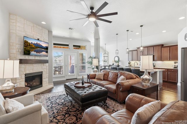 17946 Bierstadt, Helotes, TX 78023