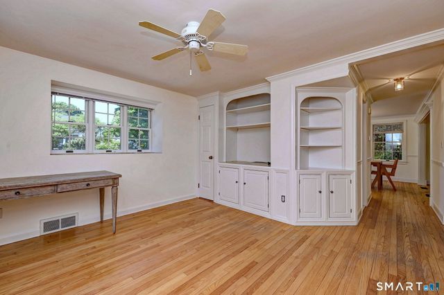 18 Woodhead Drive, Milford, CT 06460
