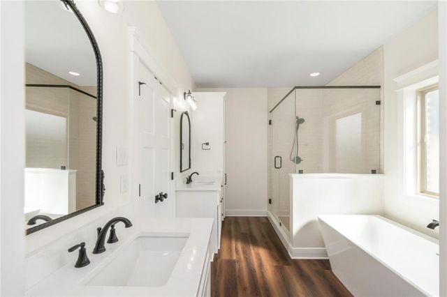 3221 Deer Crest Court, Mobile, AL 36695