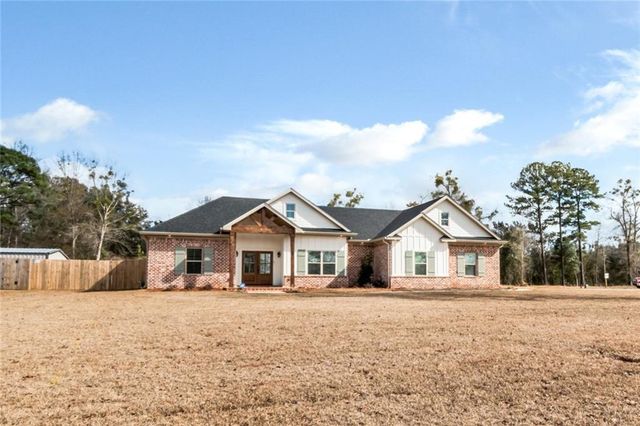 3221 Deer Crest Court, Mobile, AL 36695