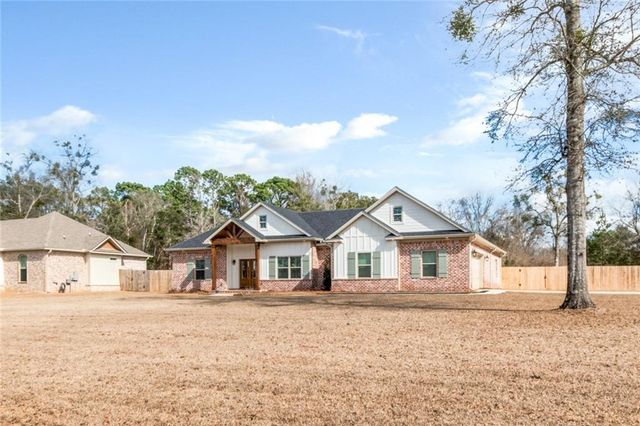 3221 Deer Crest Court, Mobile, AL 36695