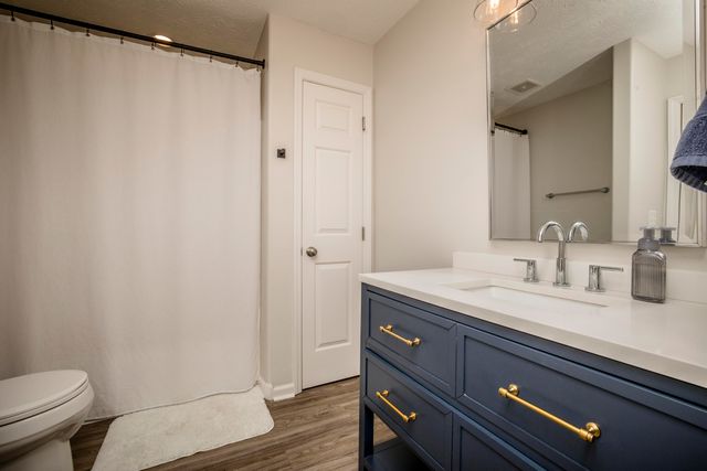 2612 Crystal Falls Road, Lexington, KY 40509