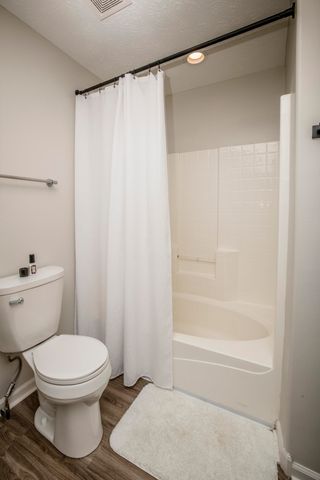 2612 Crystal Falls Road, Lexington, KY 40509