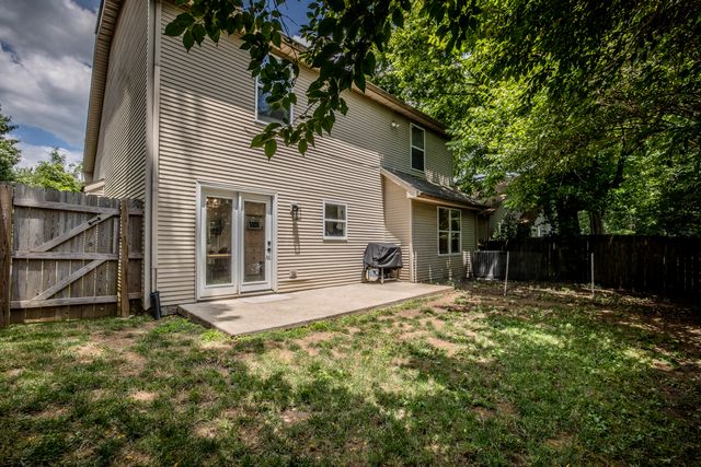 2612 Crystal Falls Road, Lexington, KY 40509