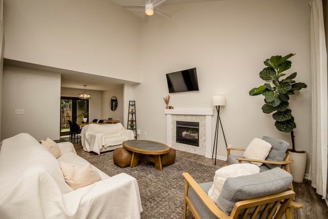 2612 Crystal Falls Road, Lexington, KY 40509