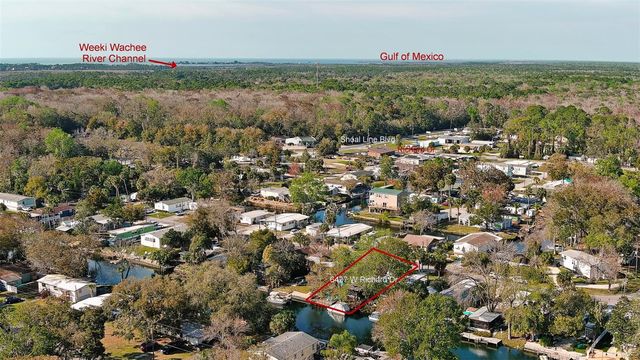 6427 W RICHARD DRIVE, Weeki Wachee, FL 34607