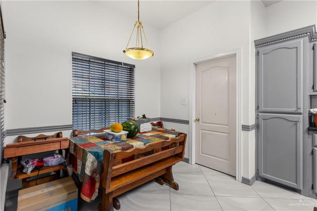 3512 Warbler Avenue, Mcallen, TX 78504