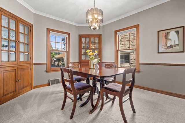 2641 N 75th STREET, Wauwatosa, WI 53213