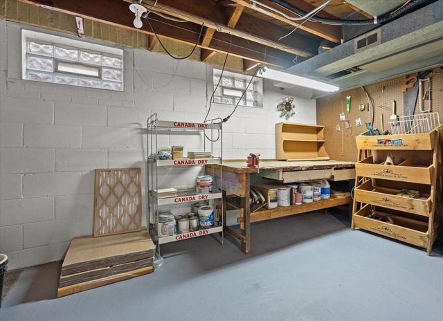 2641 N 75th STREET, Wauwatosa, WI 53213