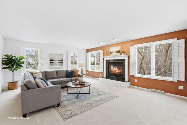 778 Sunshine LANE, Neenah, WI 54956