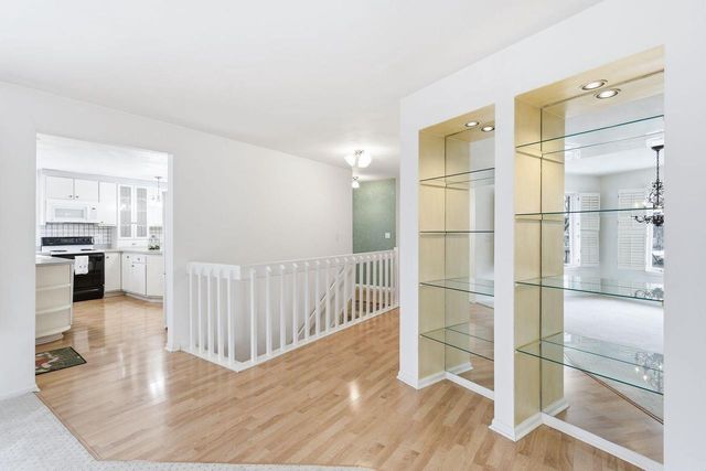 778 Sunshine LANE, Neenah, WI 54956