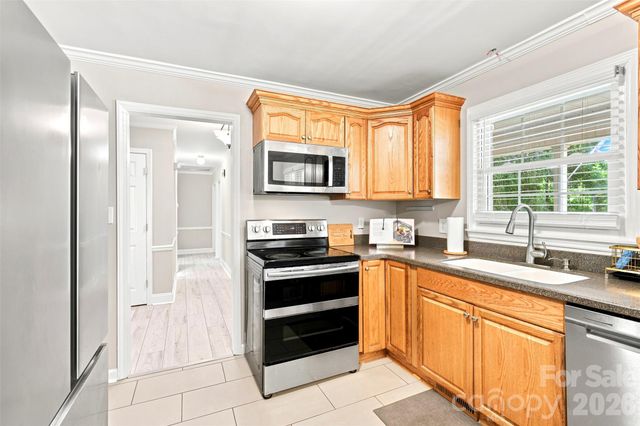 113 Sawtooth Lane, Stanley, NC 28164