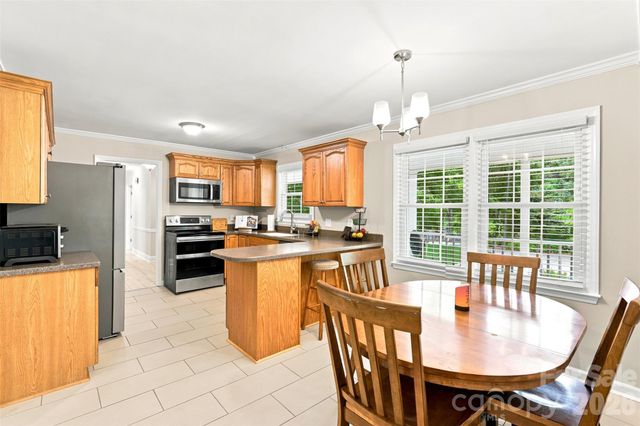 113 Sawtooth Lane, Stanley, NC 28164