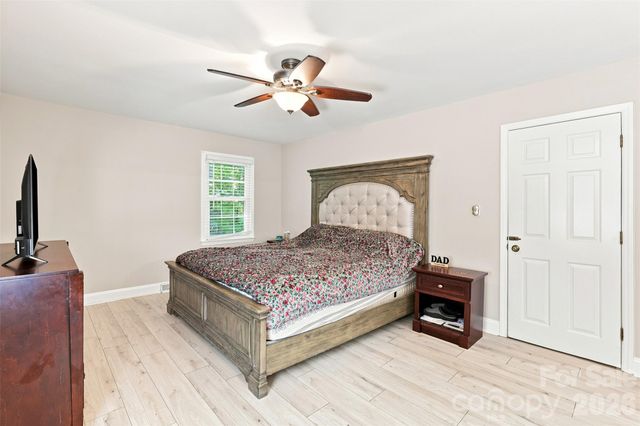 113 Sawtooth Lane, Stanley, NC 28164