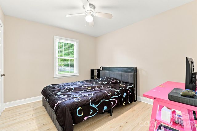 113 Sawtooth Lane, Stanley, NC 28164