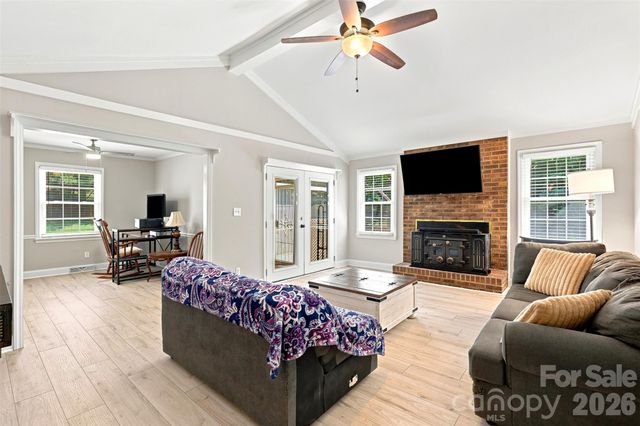 113 Sawtooth Lane, Stanley, NC 28164
