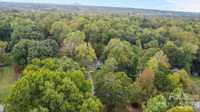113 Sawtooth Lane, Stanley, NC 28164