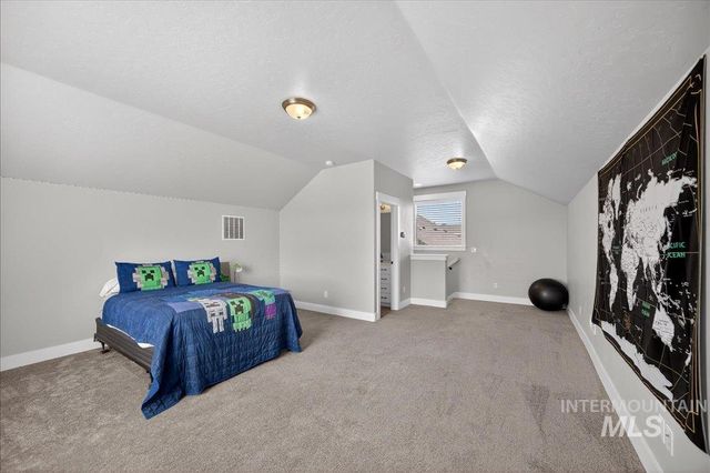 5942 W Algona Dr., Meridian, ID 83646