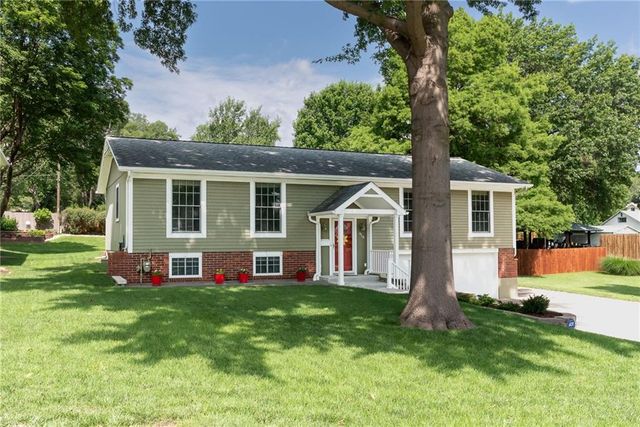 918 S 53rd Terrace, Kansas City, KS 66106