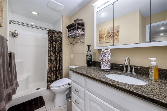 918 S 53rd Terrace, Kansas City, KS 66106