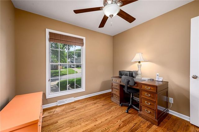 918 S 53rd Terrace, Kansas City, KS 66106