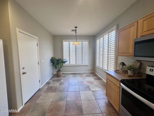 7717 W VIA MONTOYA Drive, Peoria, AZ 85383