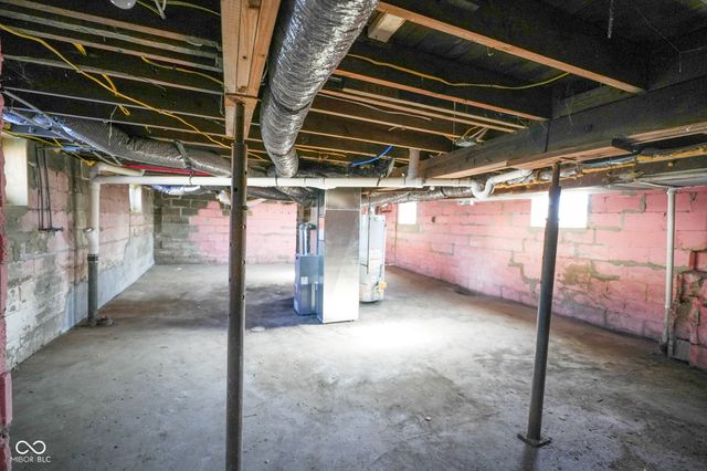 1423 Fountain Street, Anderson, IN 46016