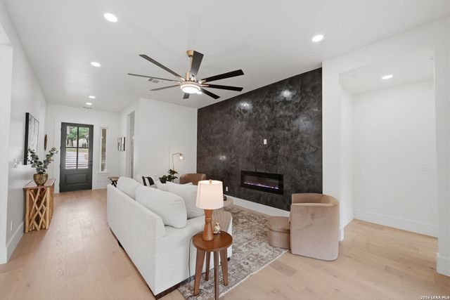 1714 JUNCTION RDG, San Antonio, TX 78248