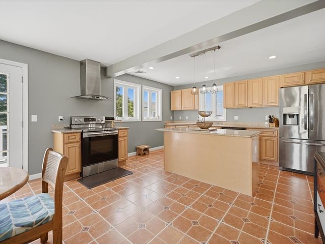 53 Osborne Street, New Bedford, MA 02740