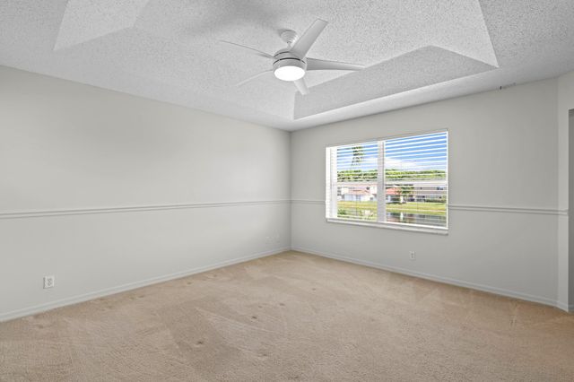 3961 Crescent Creek Place, Coconut Creek, FL 33073