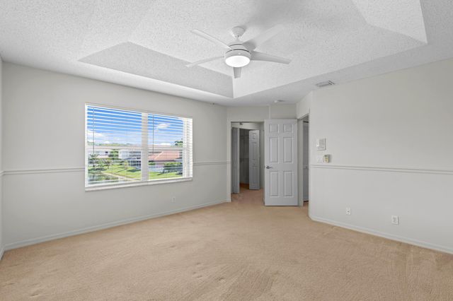 3961 Crescent Creek Place, Coconut Creek, FL 33073