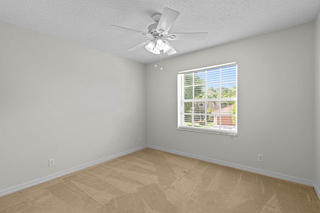 3961 Crescent Creek Place, Coconut Creek, FL 33073