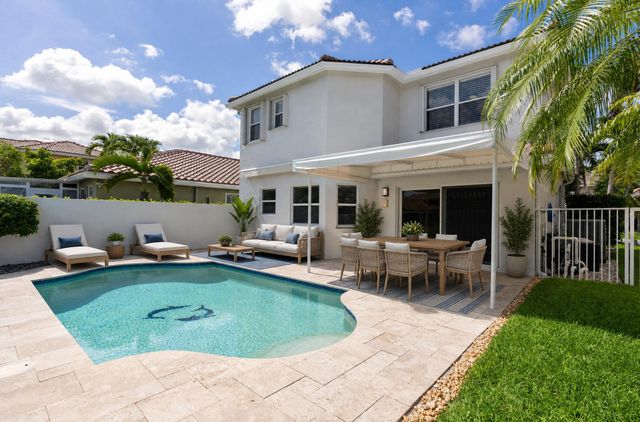 3961 Crescent Creek Place, Coconut Creek, FL 33073