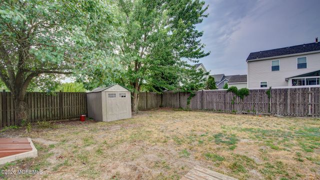 1508 Longboat Avenue, Beachwood, NJ 08722