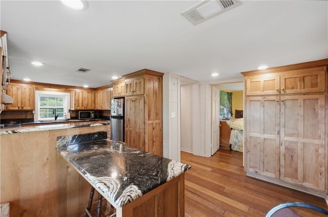 413 Madison 1555, Eureka Springs, AR 72632