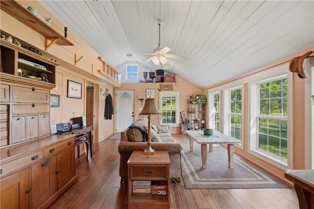 413 Madison 1555, Eureka Springs, AR 72632