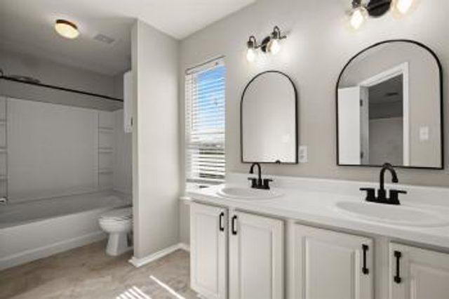 219 Brown ST, Hutto, TX 78634