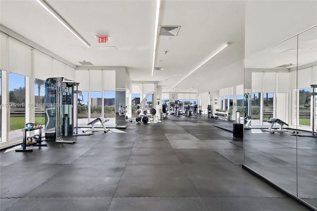 1850 S Ocean Dr 805, Hallandale Beach, FL 33009