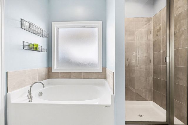 123 Macaw Ln, La Vergne, TN 37086