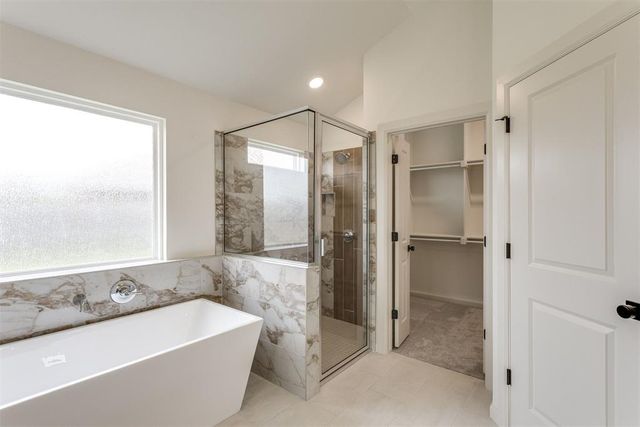 2405 Crystal Creek Drive, Yukon, OK 73099