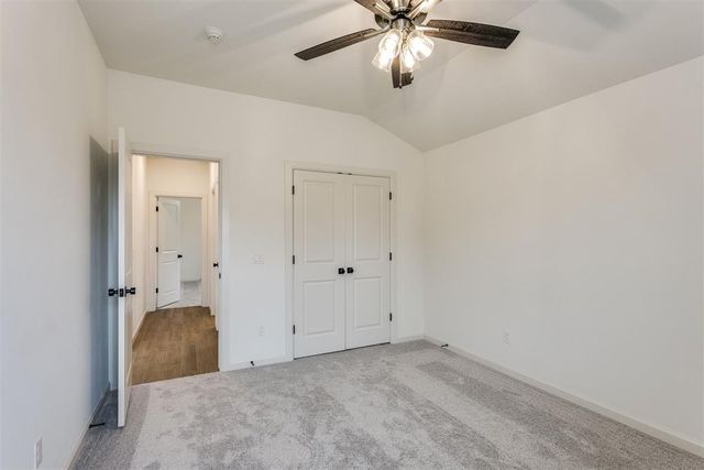 2405 Crystal Creek Drive, Yukon, OK 73099