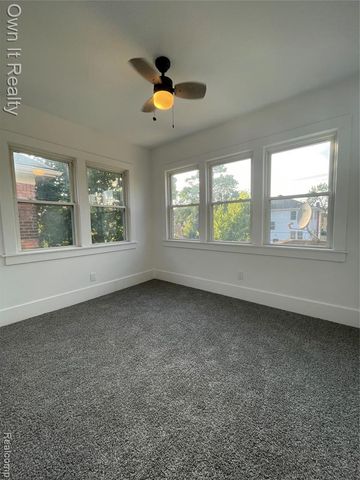 2492 Glendale Street, Detroit, MI 48238