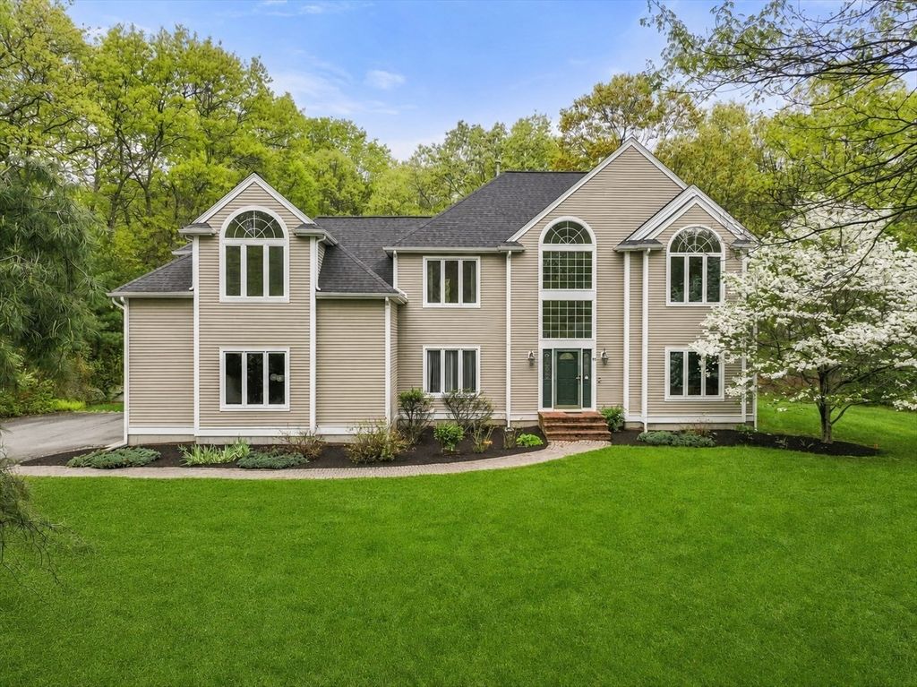 11 Black Elk Road, Sharon, MA 02067