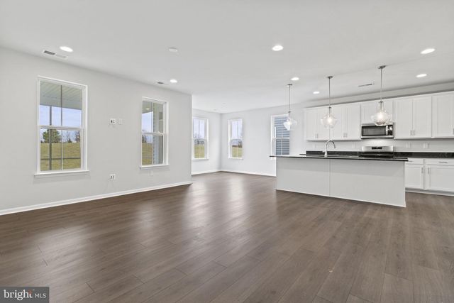 747 ROYAL VIEW DR, Bridgeville, DE 19933