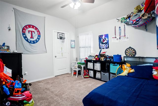 322 Chestnut Lane, Ponder, TX 76259