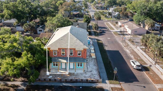 2458 1ST AVENUE S, St Petersburg, FL 33712