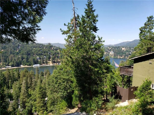 24240 Bernard, Crestline, CA 92325