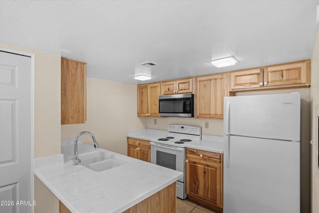 1730 W EMELITA Avenue 2034, Mesa, AZ 85202